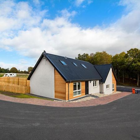 Oakwood Villa Aviemore Esterno foto